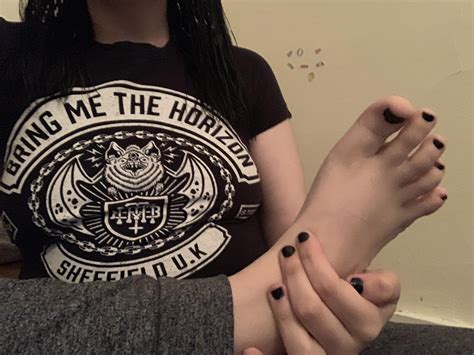 GothicFeet